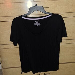 Small Women’s Black V-Neck T-Shirt